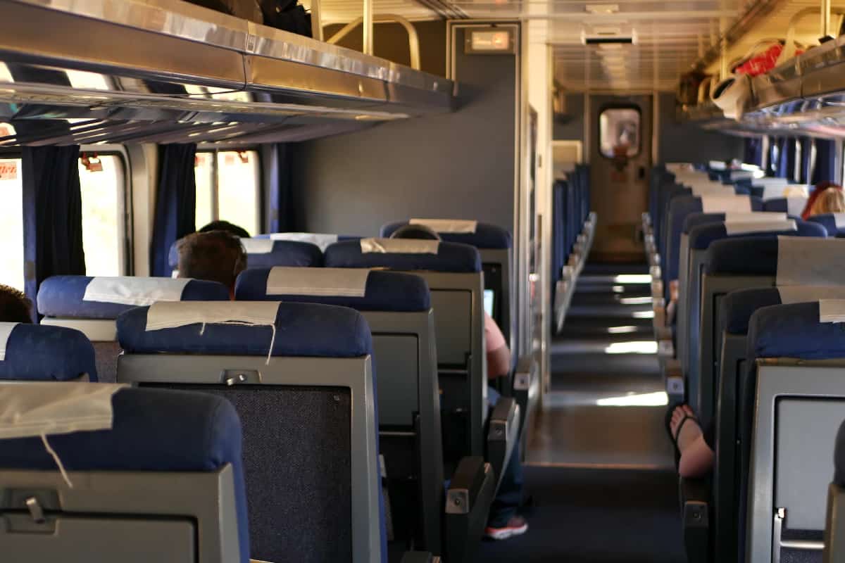 Amtrak pacific surfliner commuter